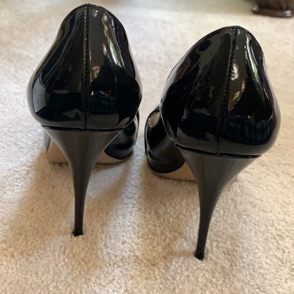 Valentino Garavani (authentic) size 37 (7 US) EUC worn once patent Black - Picture 13 of 13